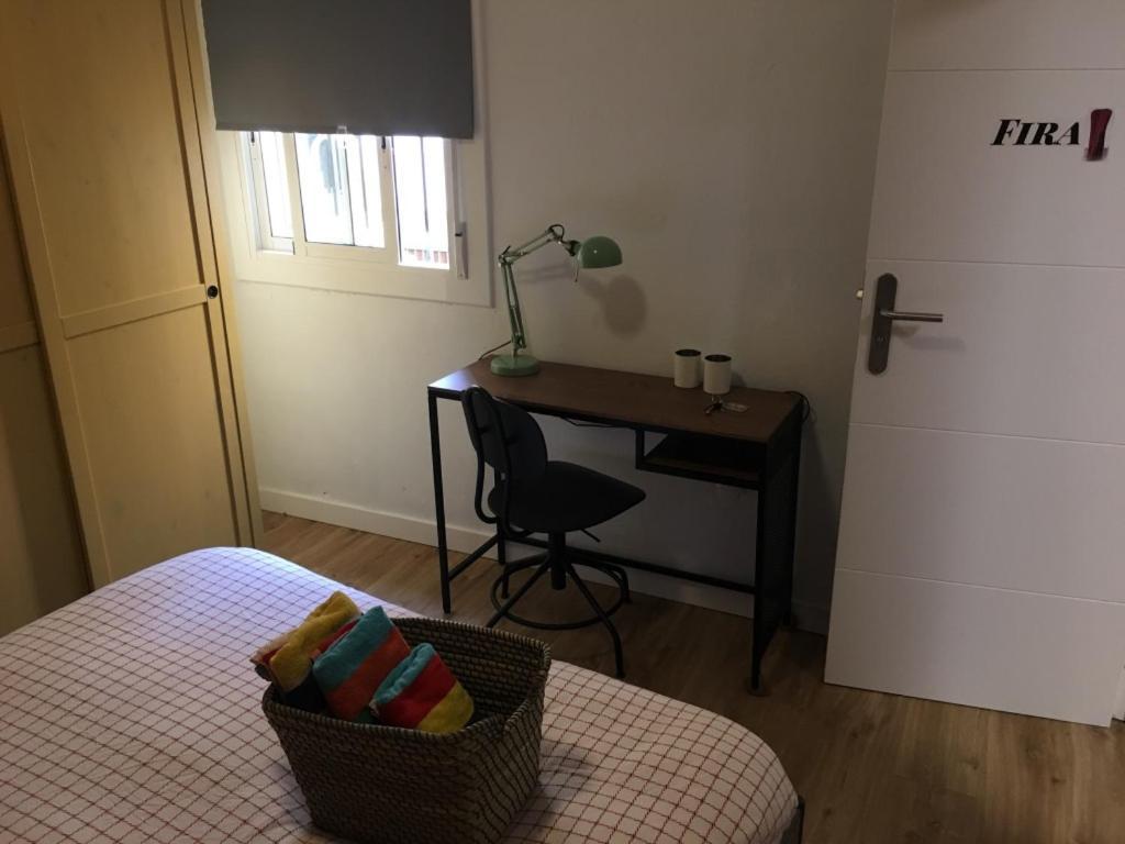 Practical Room: Barcelona-Fira-Airport Оспиталет-де-Льобрегат Экстерьер фото